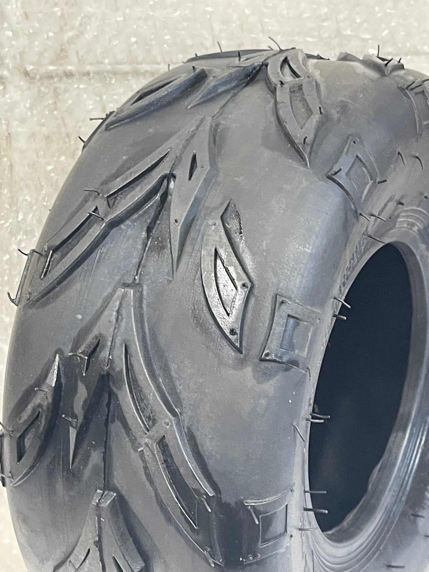 Reifen Bereifung Mantel Scooter Roller Quad Reifen 145-70-6