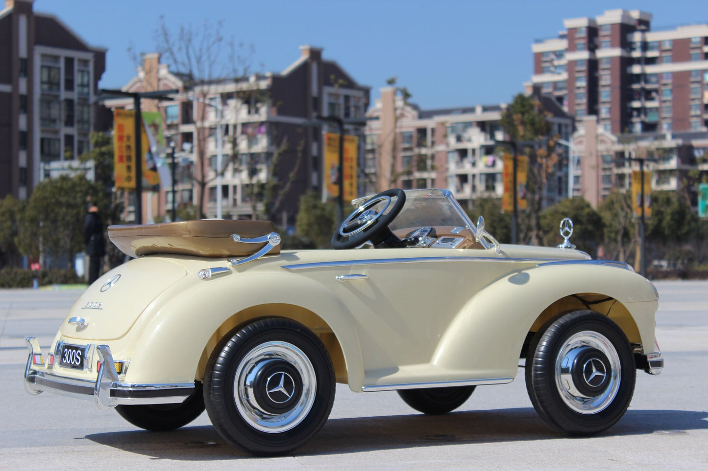 Kinder Elektrofahrzeug Mercedes Benz 300S Luxus Oldtimer 12V7AH